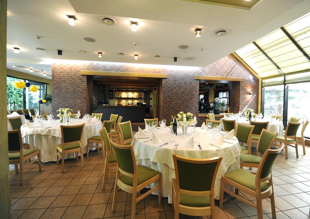 Hotel Senas Namas Алитус Экстерьер фото