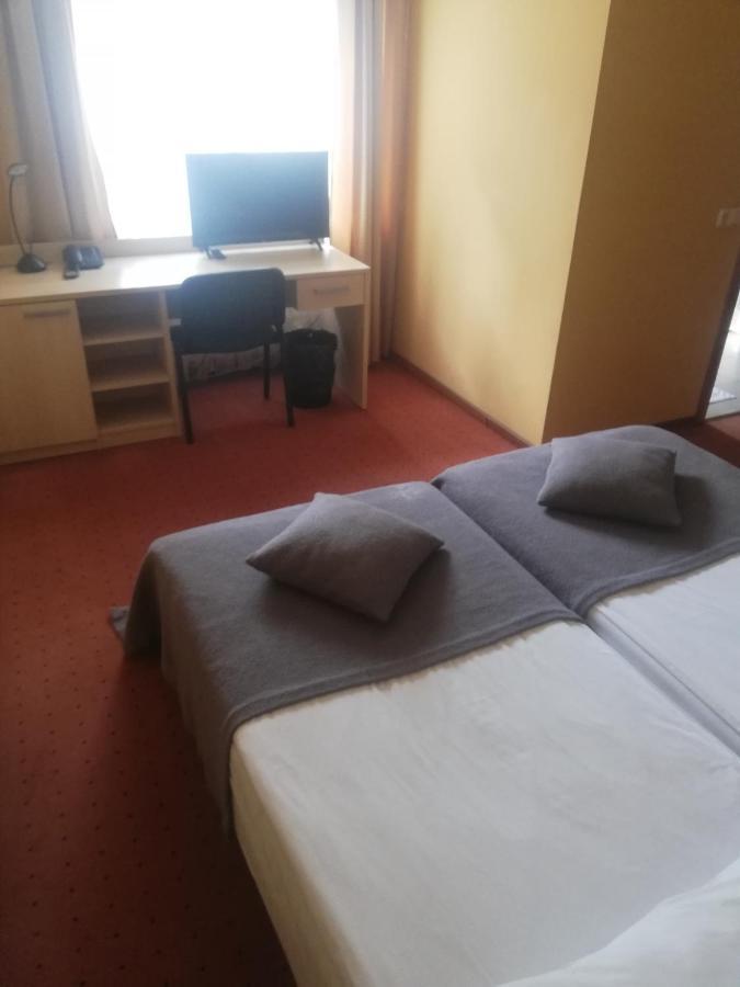 Hotel Senas Namas Алитус Экстерьер фото